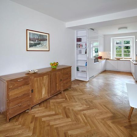 Downtown Suites Mala Strana Prága Kültér fotó