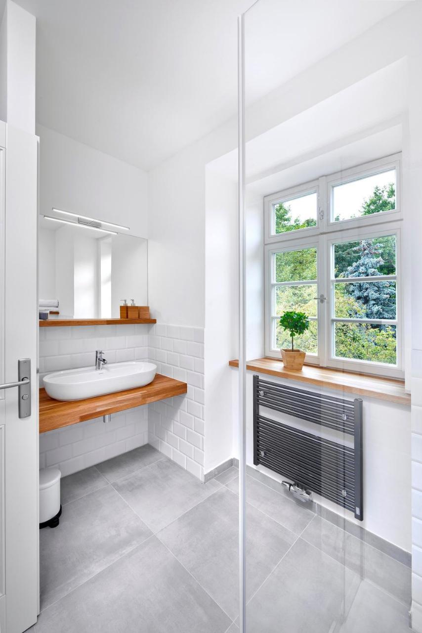Downtown Suites Mala Strana Prága Kültér fotó